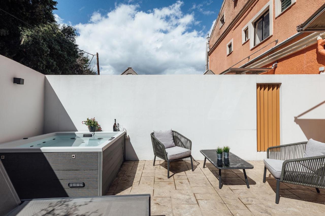 Ipsos Beach Studios By Konnect Exterior photo